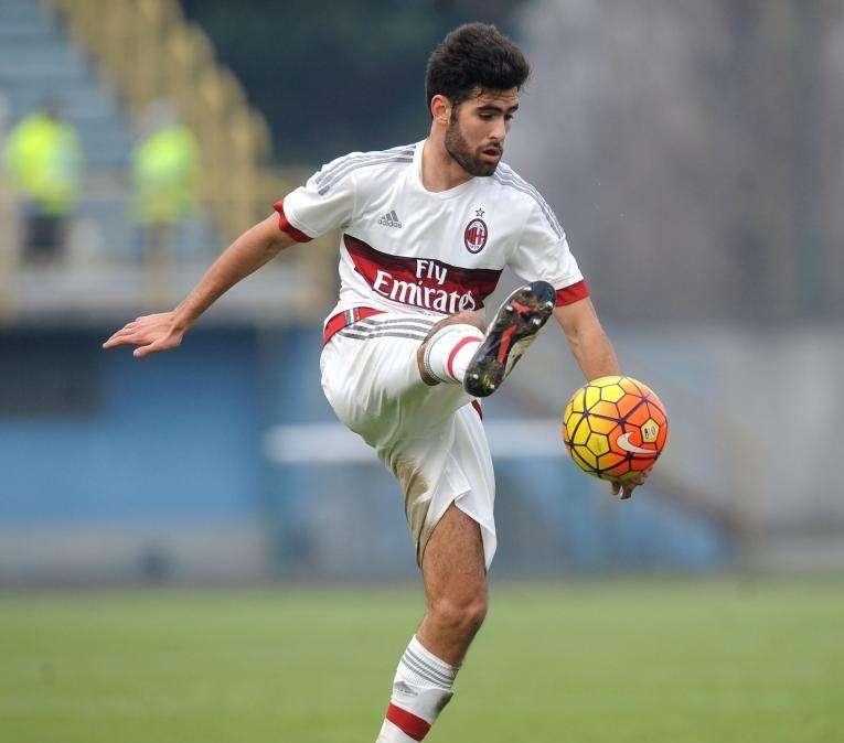 Carrarese, quasi fatta per un attaccante del Bologna