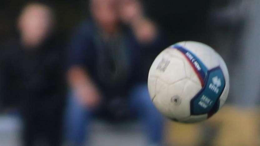 0-0 all'Adriatico e l'Entella aggancia la vetta. Pari Vicenza e Padova a +10