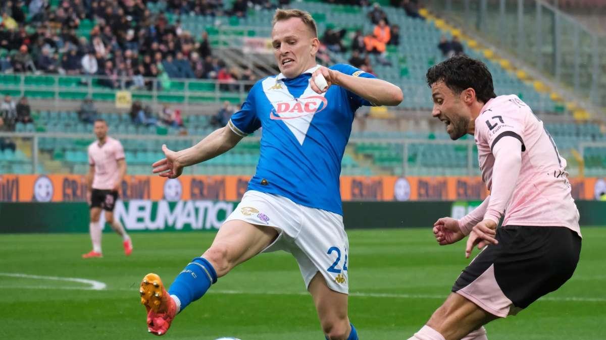 Il Bari fa la spesa al Brescia e alla SPAL: in arrivo Dickmann e Rao