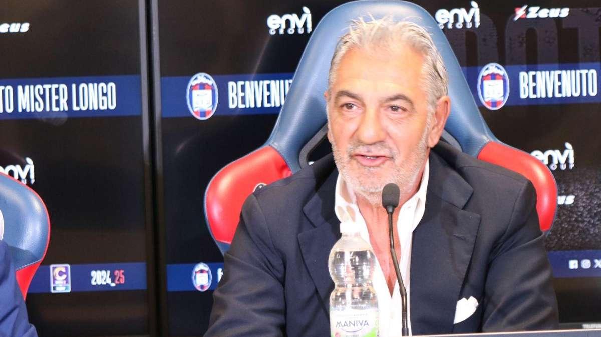 Pres Crotone: "Direi che siamo alla frutta. Il campionato è super falsato"