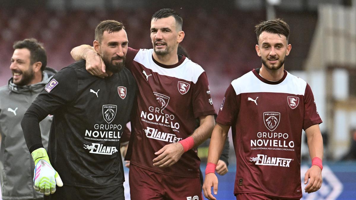 Triestina, sfuma anche Knezovic: il giocatore ha declinato