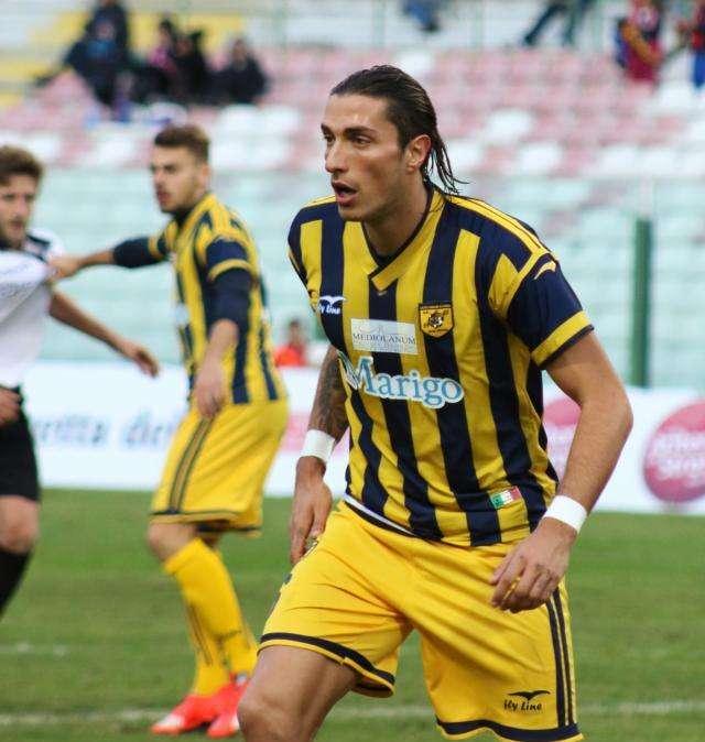 Cremonese, sprint per arrivare ad un difensore