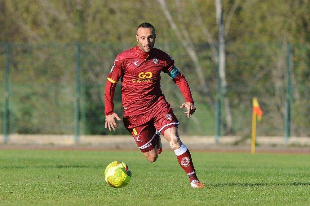 Livorno-Luci, prove di rinnovo: le parti sono lontane