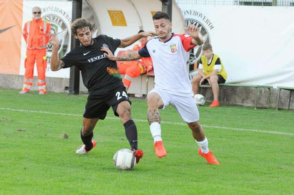 NOTIZIA TC - Teramo, si allontana Leonetti
