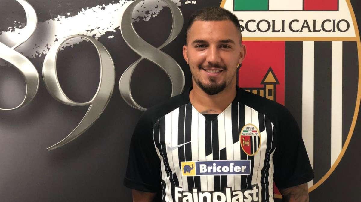 Chiricò: "Non ho mai pensato di lasciare il Catania"