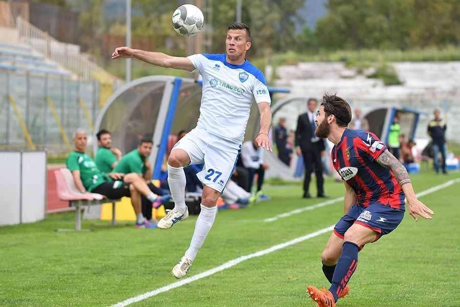 Catanzaro, si stringe per Casoli