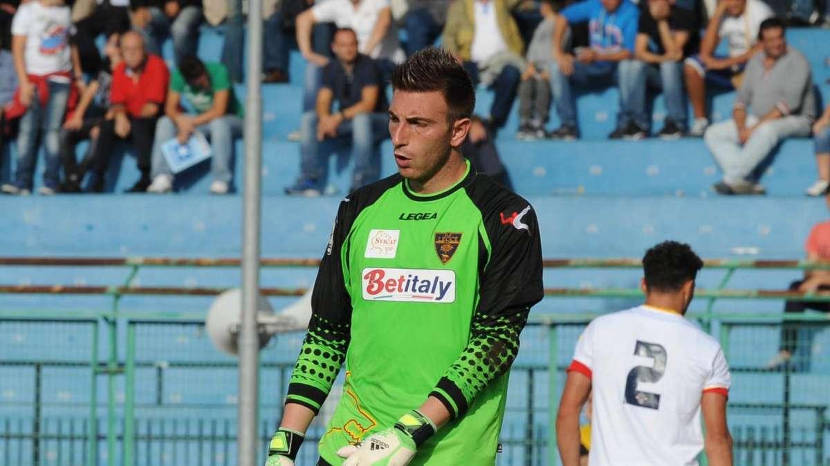 Lecce, Perucchini rinnova e va a Varese