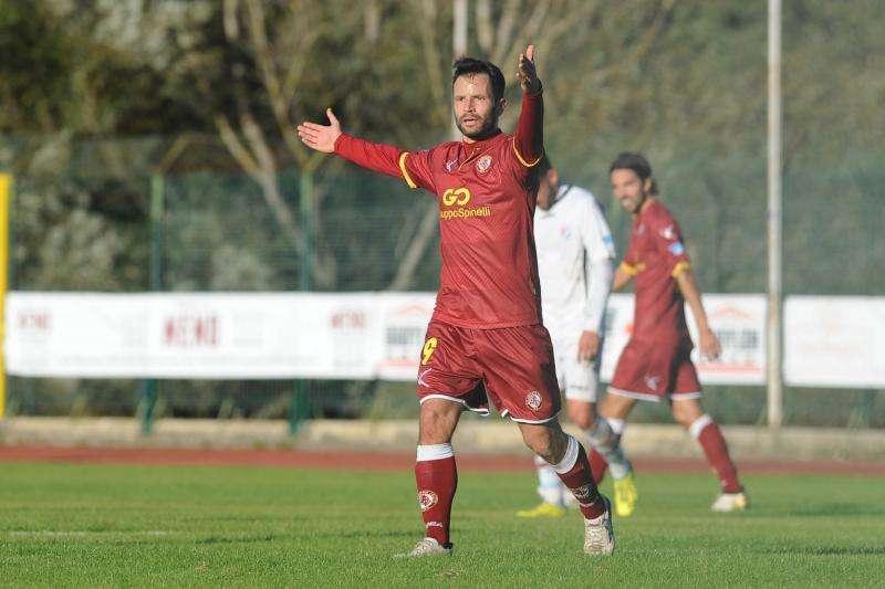 Arezzo, un big per l'attacco