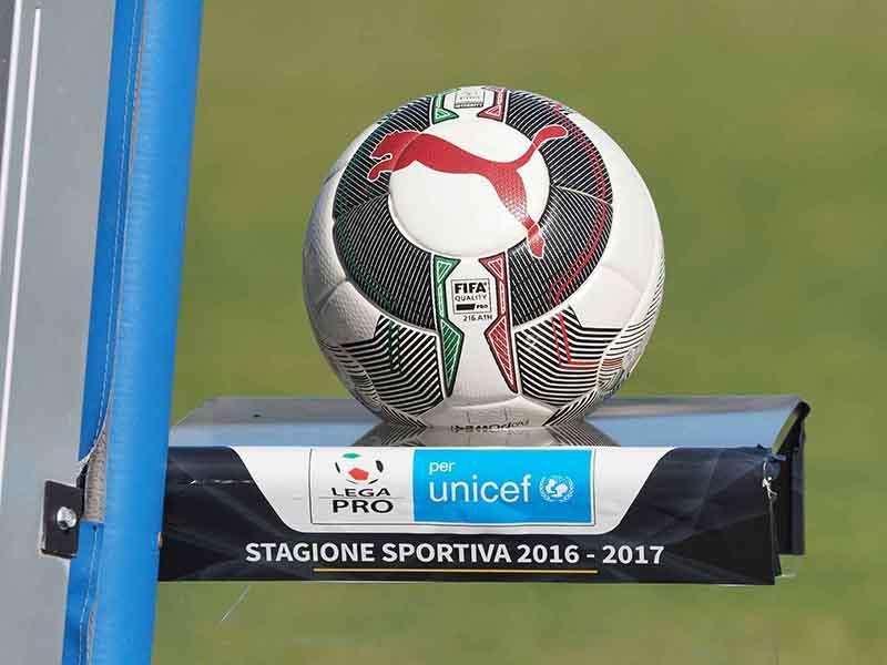 32^ Giornata, Girone A. La capolista Livorno all'esame Viterbese, derby al sapore di play-off all'Arena Garibaldi