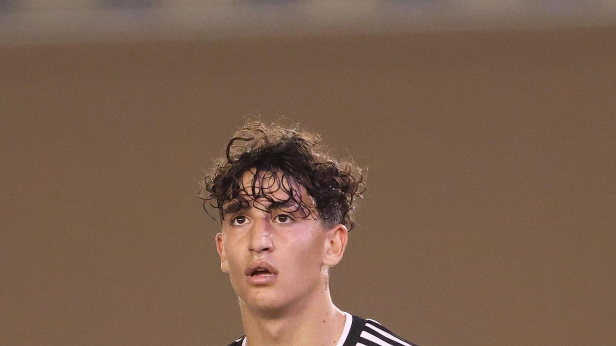 Crotone, volto nuovo a centrocampo: ecco Crapisto dalla Juventus