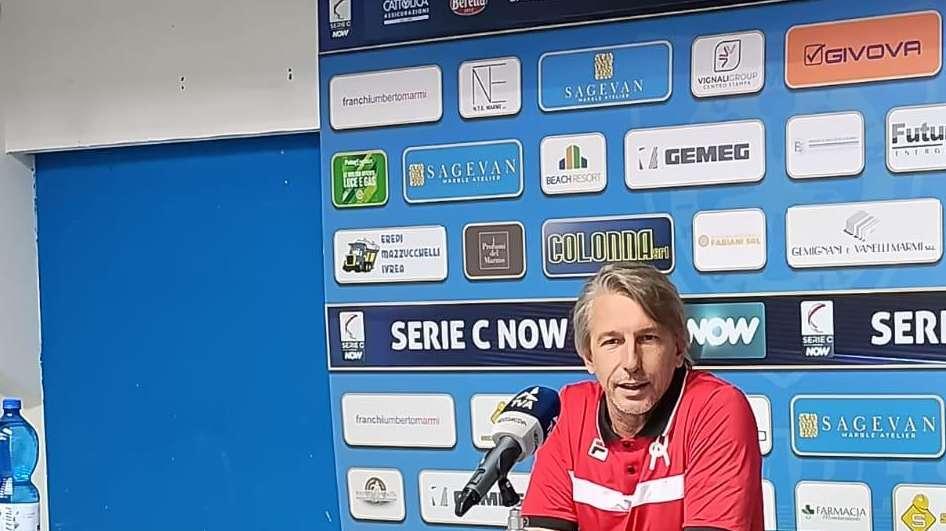 Vecchi: "Della Morte sta bene al Lane, va trovata una soluzione"
