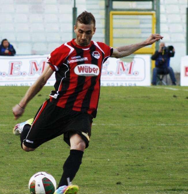 Cosenza, per l'ex Cavallaro pronto il ritorno alla Nocerina?