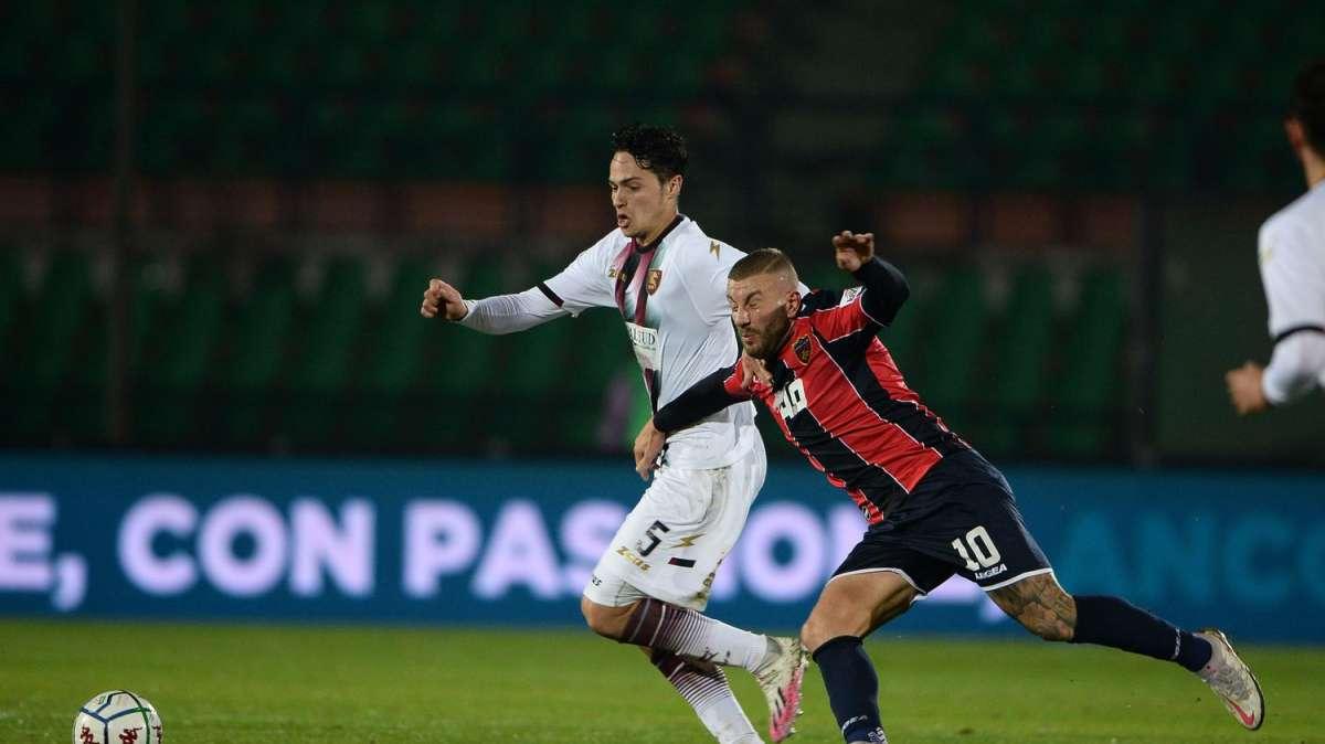 Cosenza, Carretta piace in B: Pisa, Frosinone e Monza alla finestra