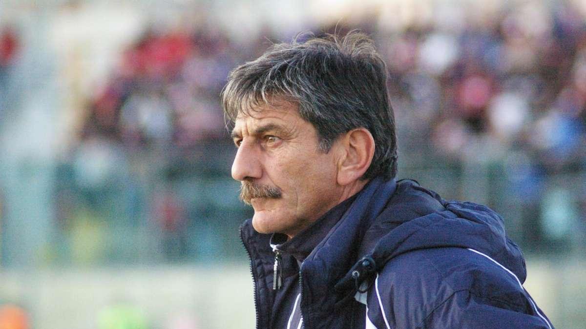 Carpi, Brini a TLP: "Non siamo favoriti, col Lecce 50 e 50. Loro tecnicamente superiori, ma niente difesa a oltranza: sarebbe un suicidio. Nel calcio ormai contano le amicizie..."