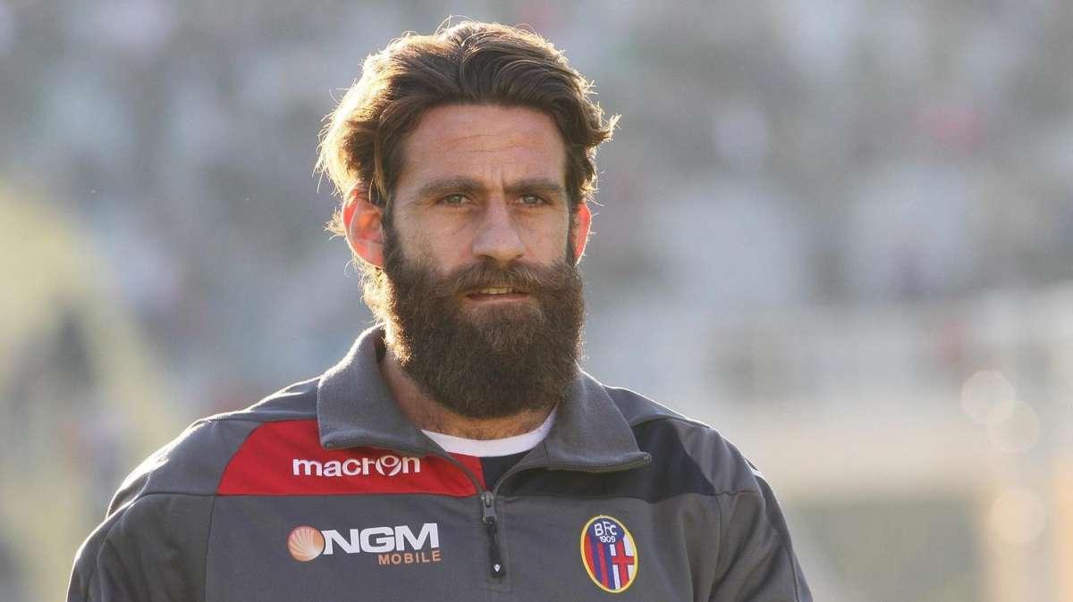 Lecce, spiragli per Vinetot e Lopez. Sognando Moscardelli