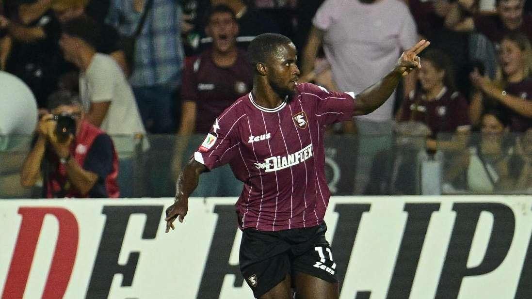 Casertana, in avanti nel mirino Kallon dell'Hellas Verona