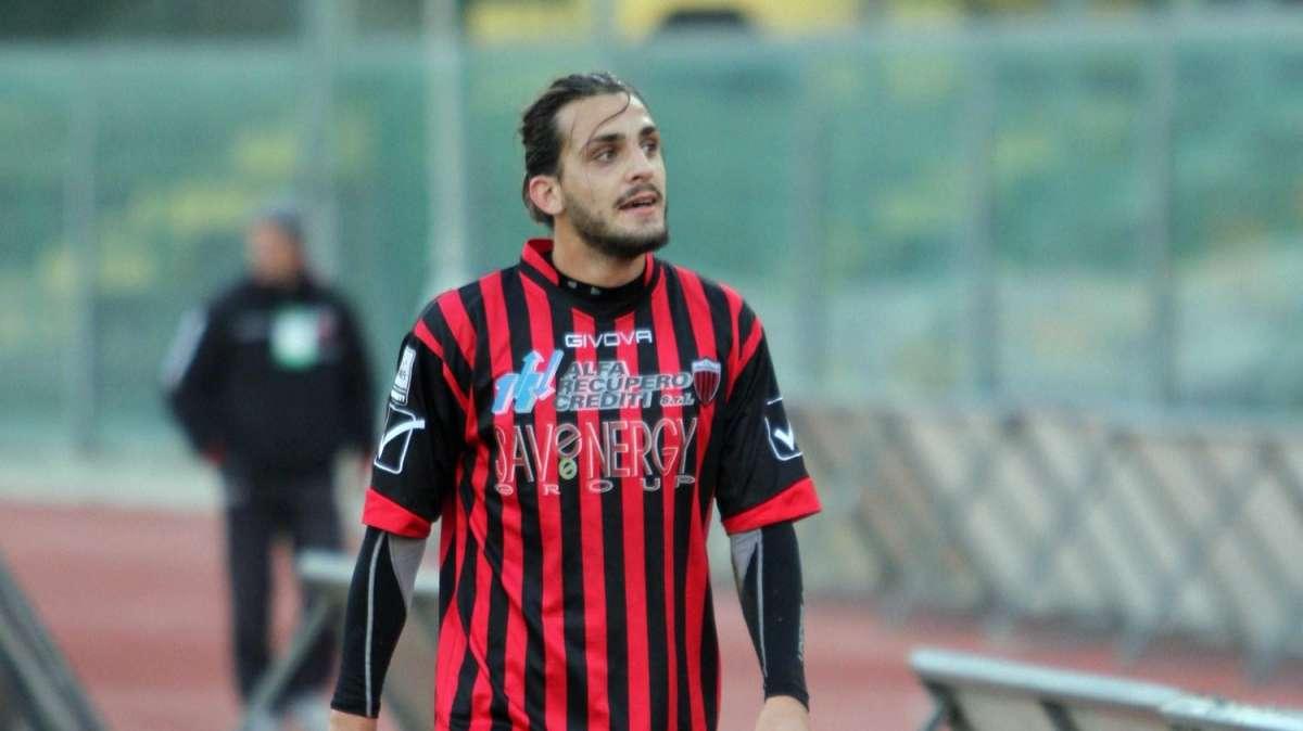 Torres, idea dal Livorno per la mediana