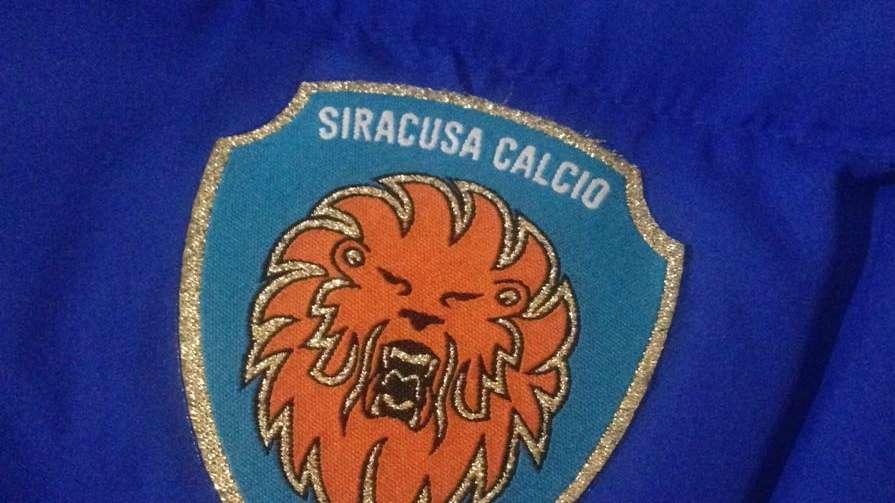 Siracusa, sondaggio con la Reggiana: nel mirino il portiere Sposito
