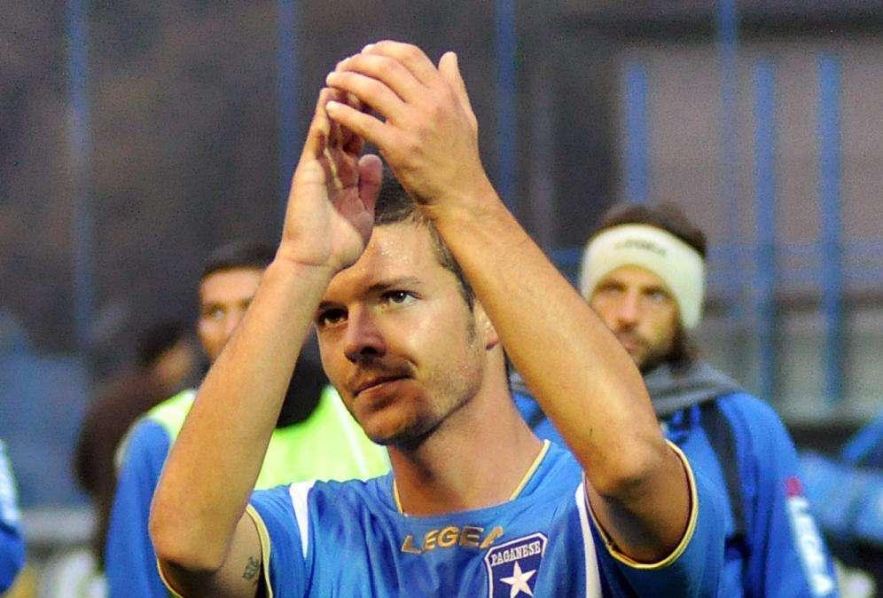 Carrarese, tre club di Lega Pro su Merini. Interessano Ungaro e Greco