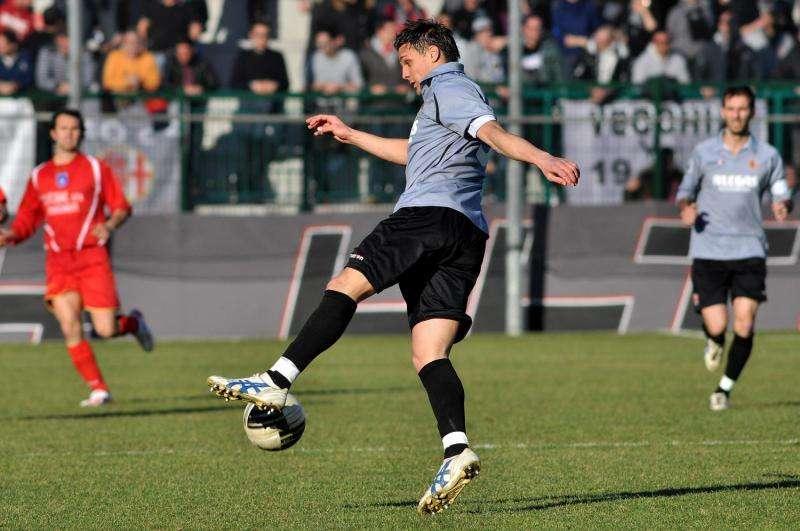 Lucchese, piace un difensore ex Juve Stabia