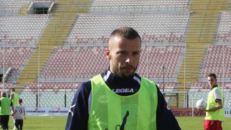 Arezzo, stretta finale per il rinforzo in mediana