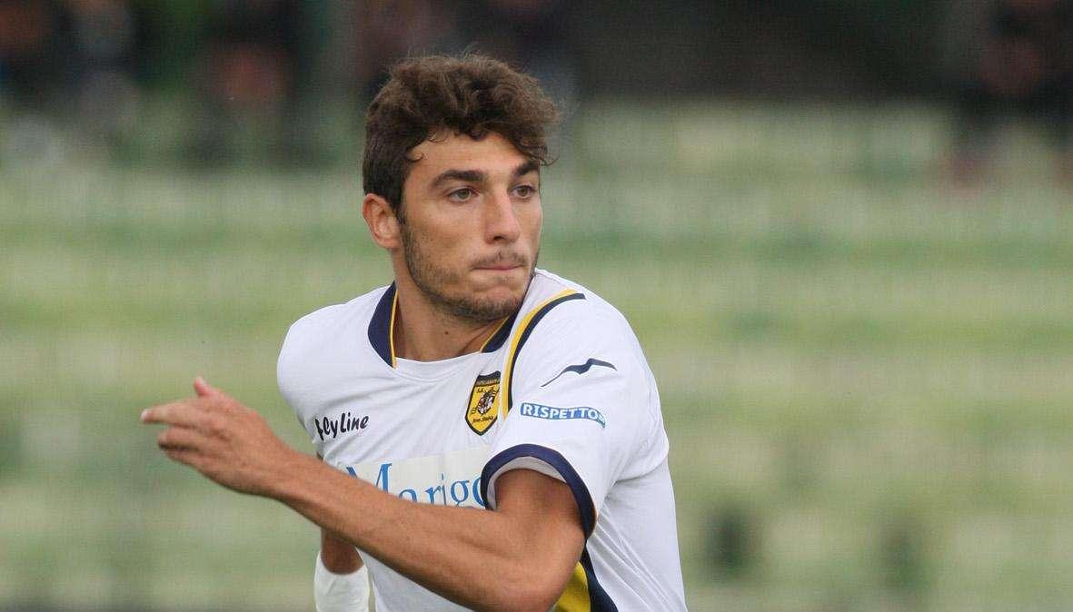 Blitz di Londrosi: il Pavia soffia al Livorno un difensore