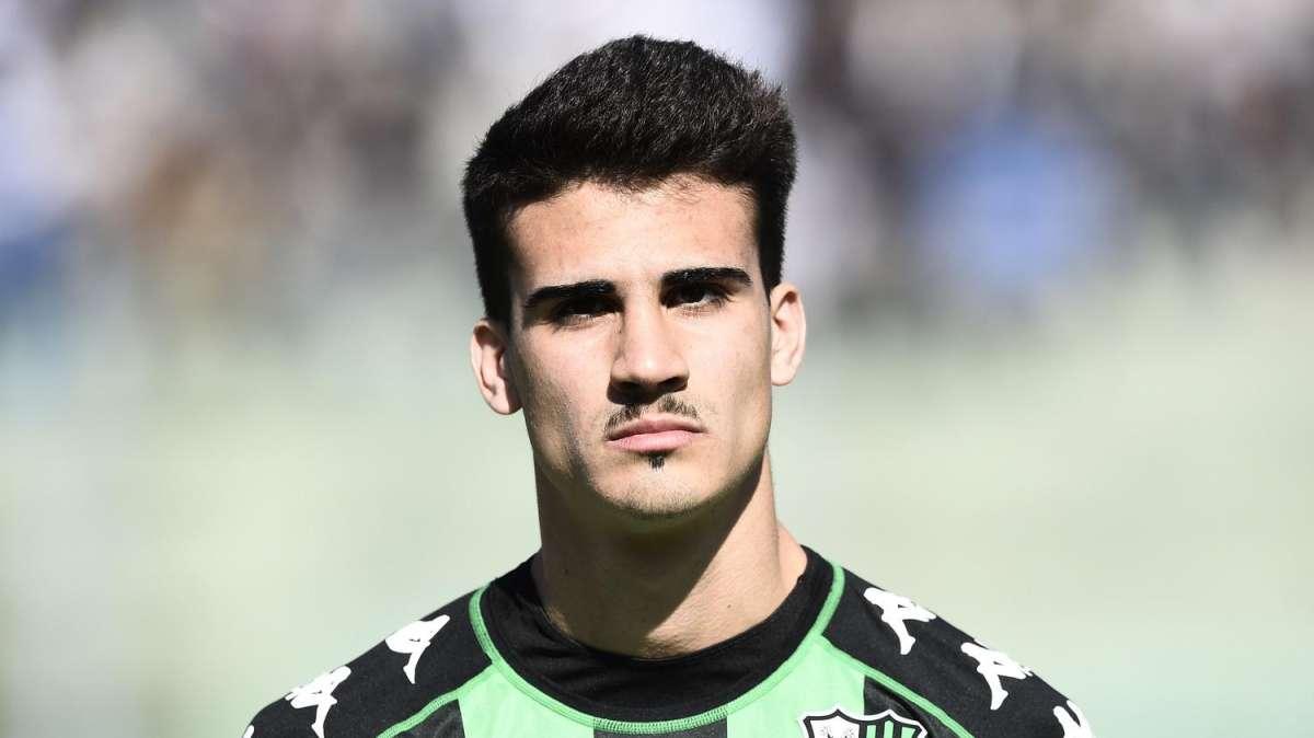 Carpi, prolungamento di contratto per Matteo Rossini