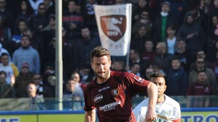Frosinone, contatti con Perpetuini