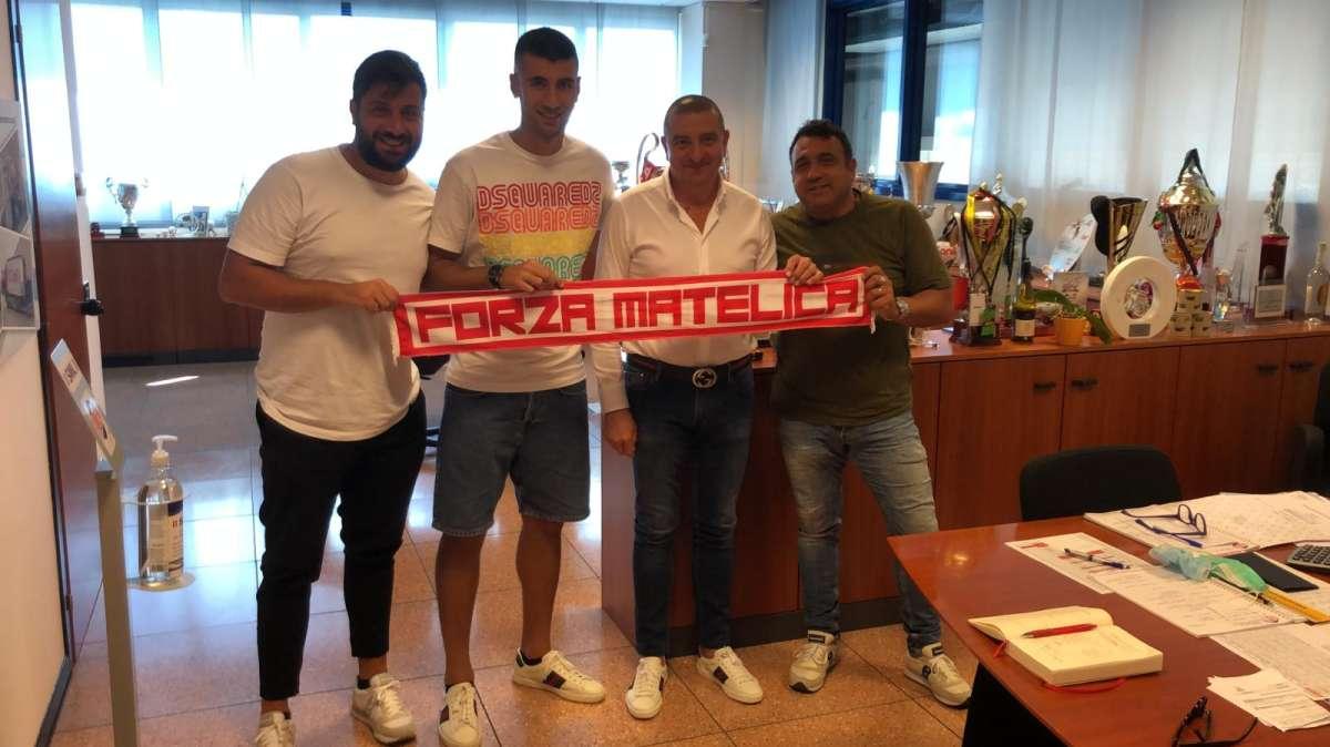 FOTONOTIZIA TC - Matelica, c'è la firma di Volpicelli fino al 2021