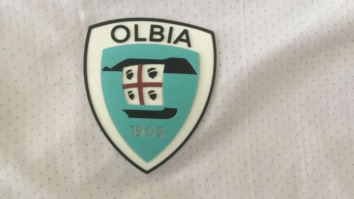 Olbia, futuro a rischio. L'agente di Ragatzu: "Pendenze ancora irrisolte"