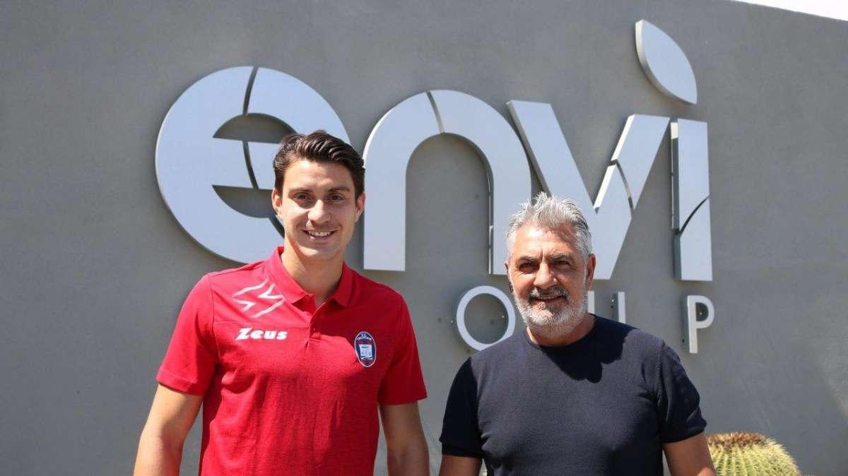 Crotone, lo Steaua Bucarest e due club di Serie B su Nedelcearu