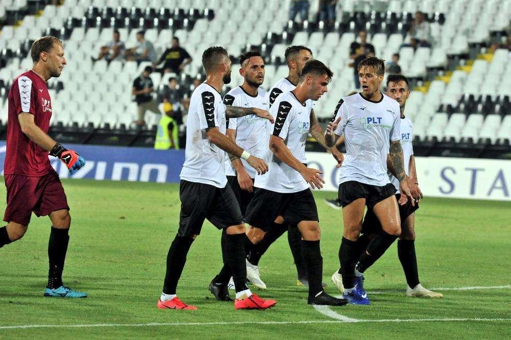 Cesena, Modesto ne convoca 20: fuori in cinque per la Feralpisalò