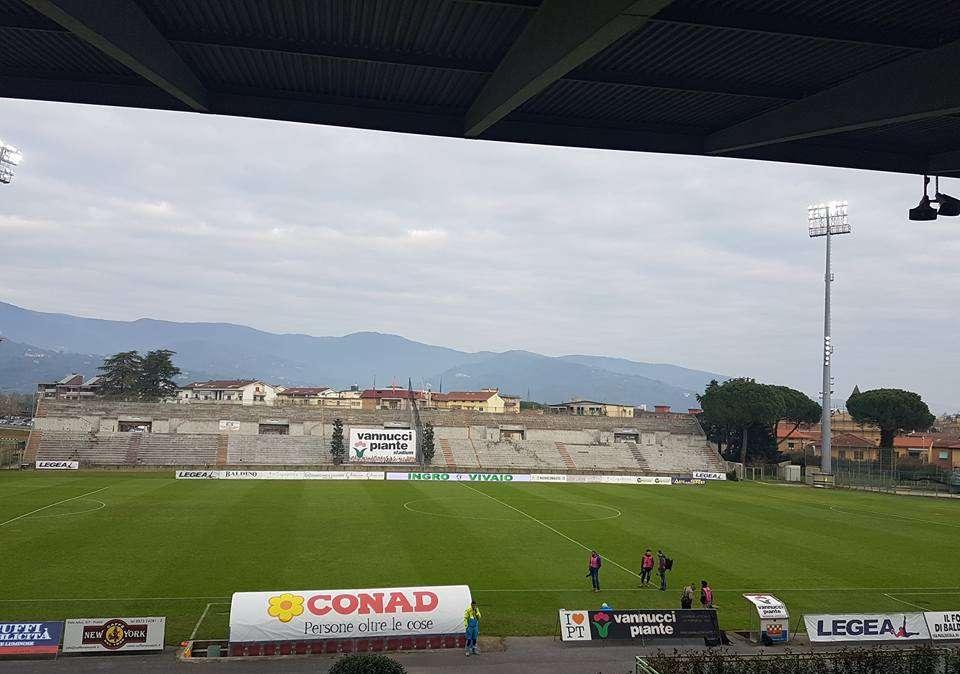 Pistoiese-Pro Vercelli, Valiani e Rolando in panchina: le formazioni ufficiali