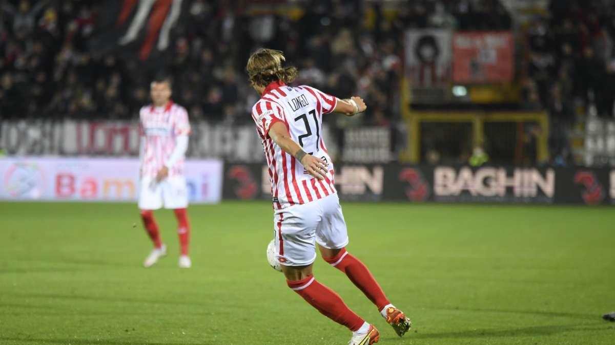 Milan Futuro, Samuele Longo vola in Spagna: accordo con l'Antequera
