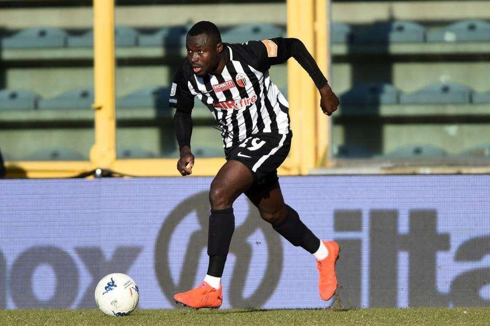 Reggina, per il centrocampo idea Bright Addae della Juve Stabia
