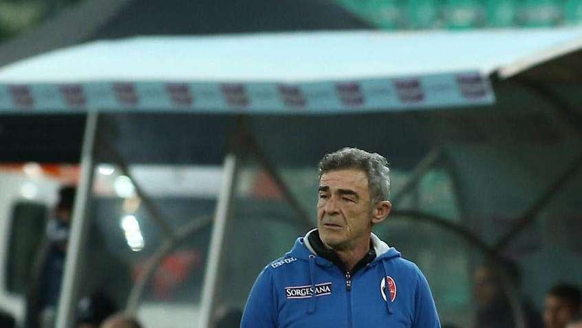 Bari, dopo il flop nei playoff divorzio inevitabile con mister Auteri