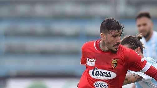 Avellino, a Capuano servono sei pedine. Nel mirino due big