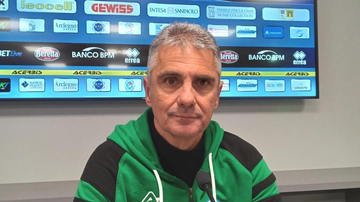 AlbinoLeffe, Lopez: "Amareggiato: imbarazzanti se giochiamo di tacco"