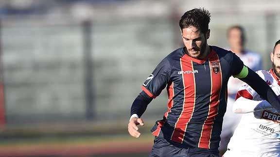 Alessandria e Sudtirol ok. Manita per la Samb. Blitz Ternana, poker Bari