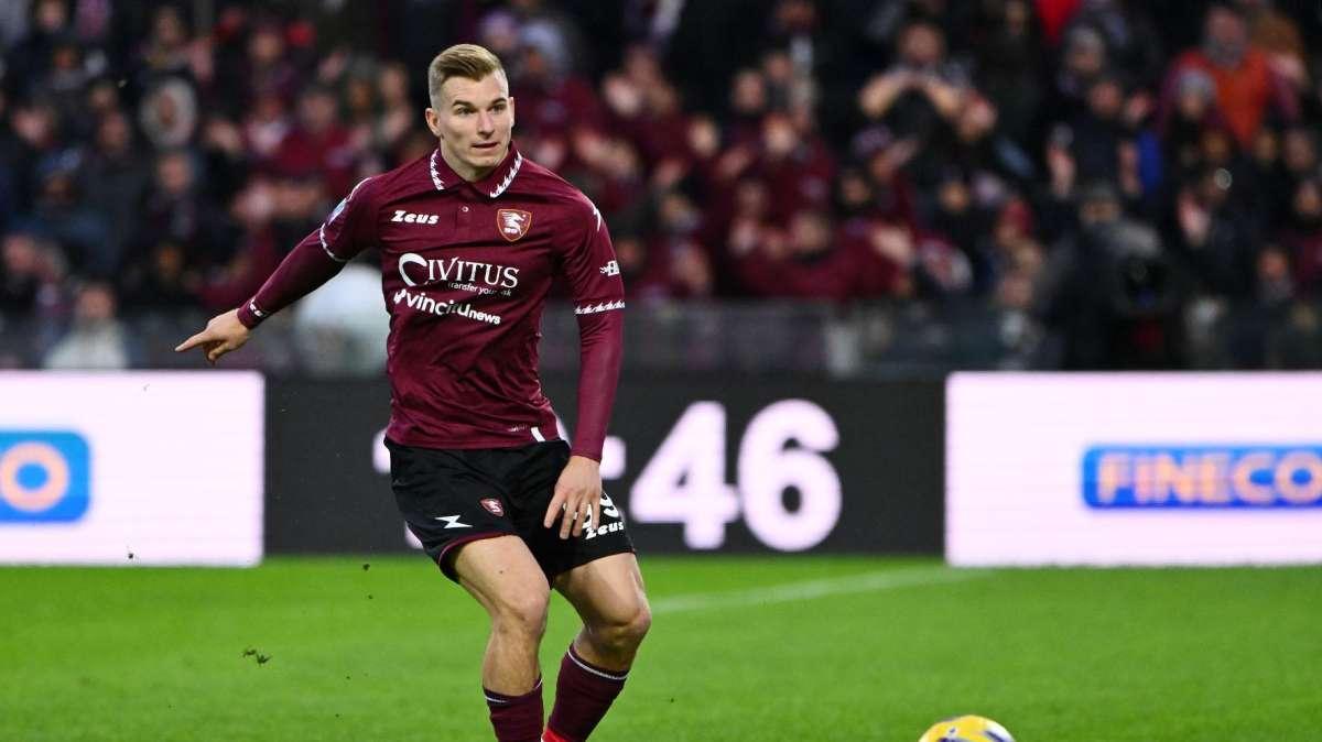Salernitana, su Legowski un tris di squadre: Cremonese, Venezia e Pafos
