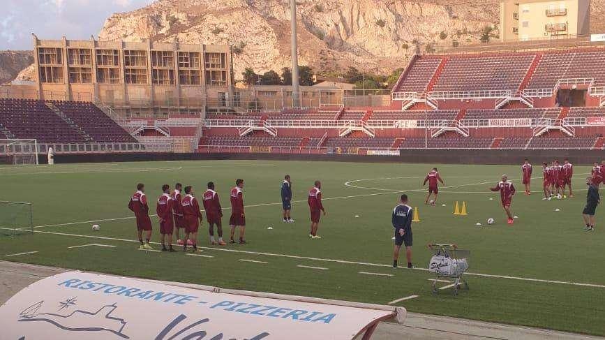 TOP NEWS ORE 20 - Rifinitura per il Trapani. Stadi aperti: bocciatura Cts