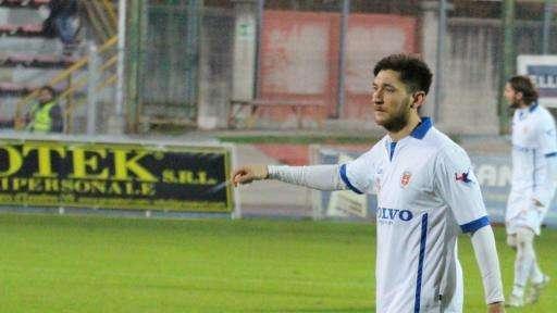 Teramo-Juve Stabia, lotta per un esterno