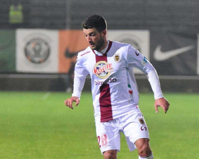 L'ex Catanzaro Falcone firma col Bitonto in Serie D