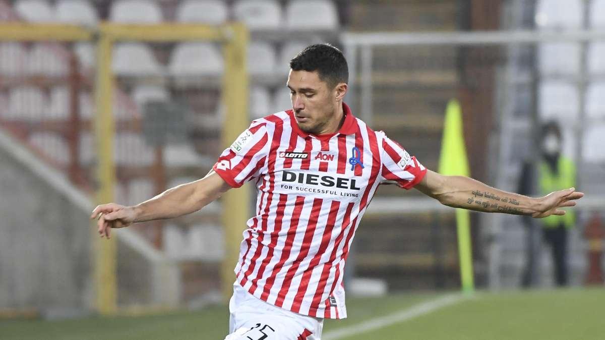 Pescara, occhio agli svincolati: tris di nomi per sostituire Pellacani