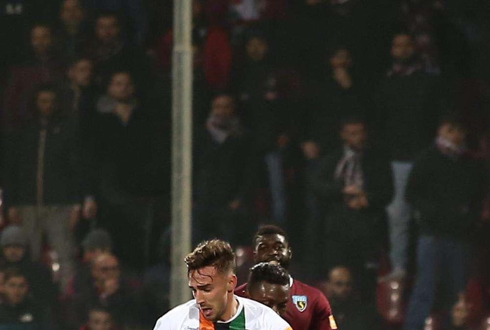 Bari, in stand-by la trattativa per l'arrivo di Lollo dal Venezia