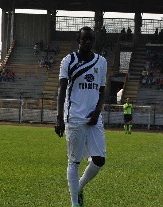 Cremonese, il club domani chiude con un mediano
