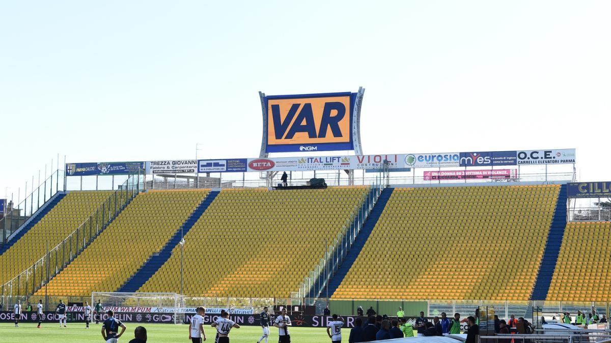Il Catania vola al Tardini: venerdì a Parma il 2° impegno in Coppa Italia