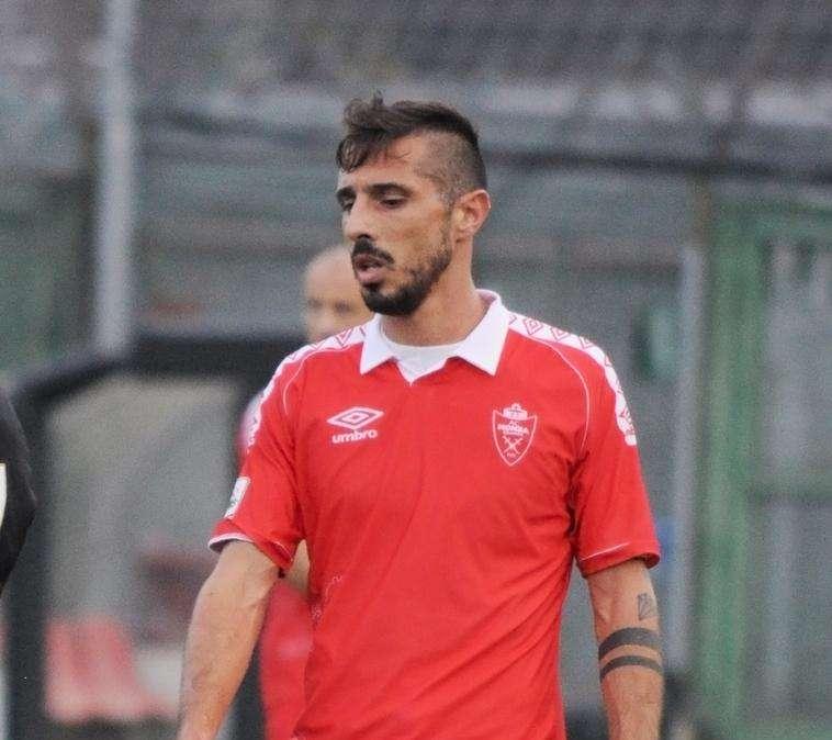 Novara, stretta finale per l'esterno 
