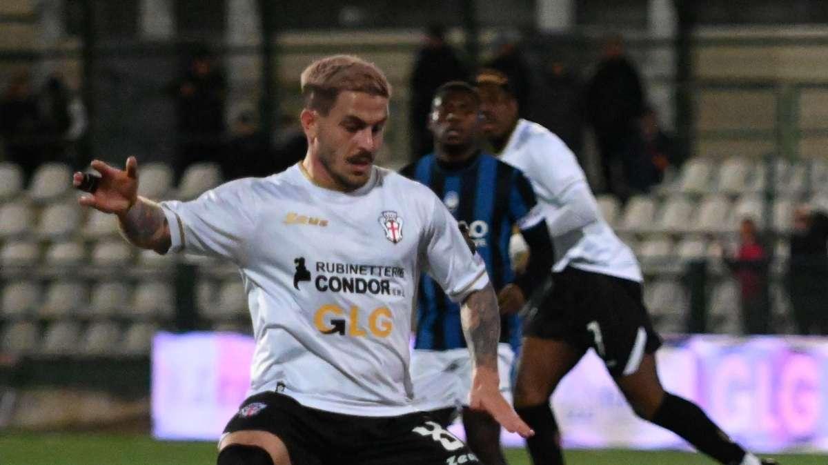 Pro Vercelli, buone notizie per i playout: Iotti è pienamente recuperato