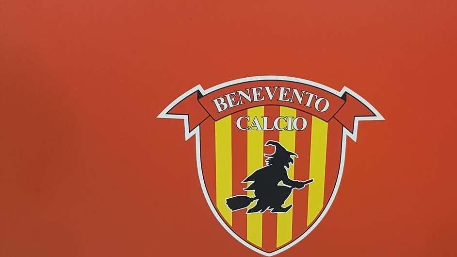 Sena: "Voglio dimostrare di valere la maglia del Benevento"